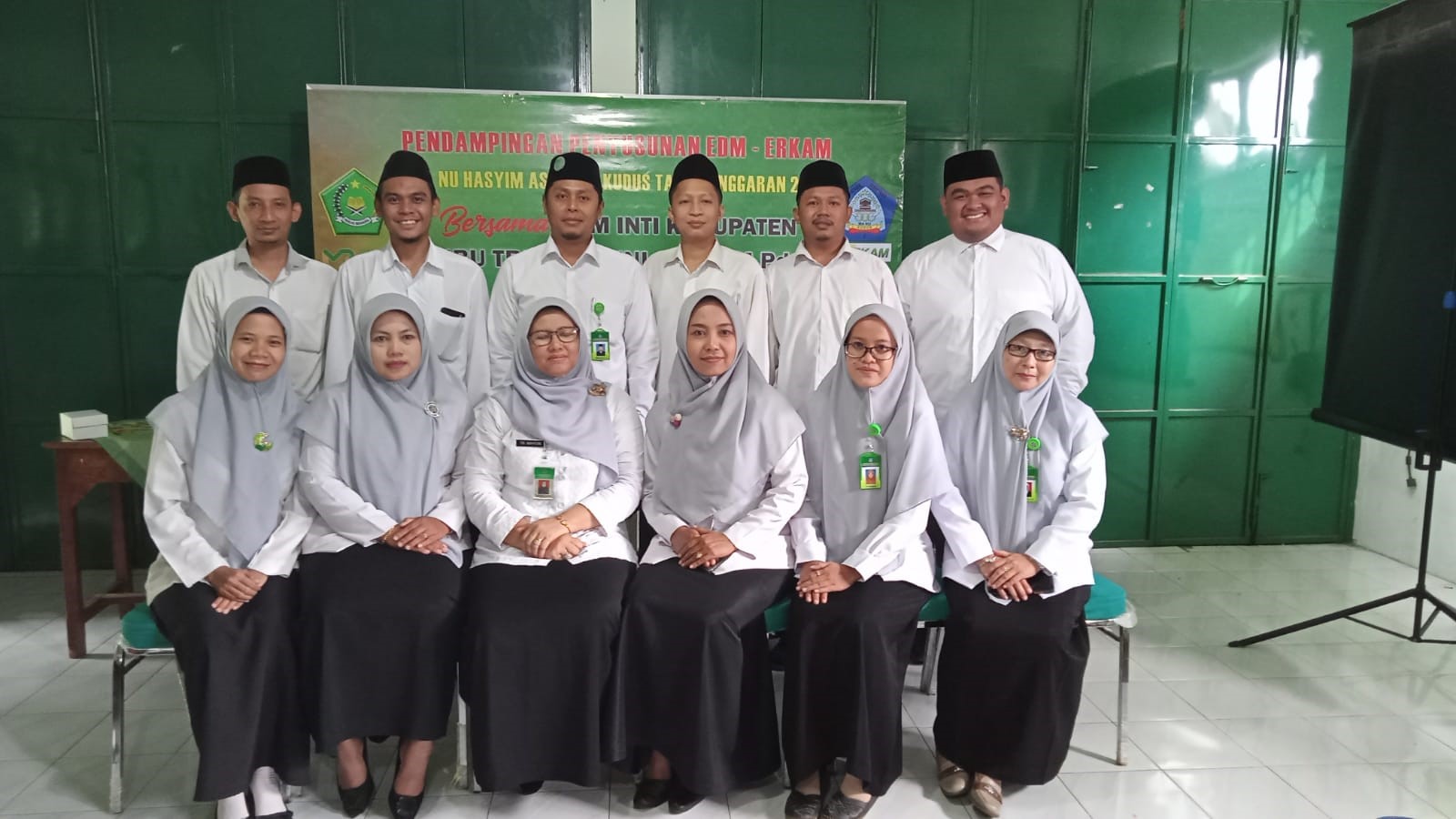 Pendampingan Penyusunan EDM dan e-RKAM  MA NU Hasyim Asy’ari 2 Kudus 